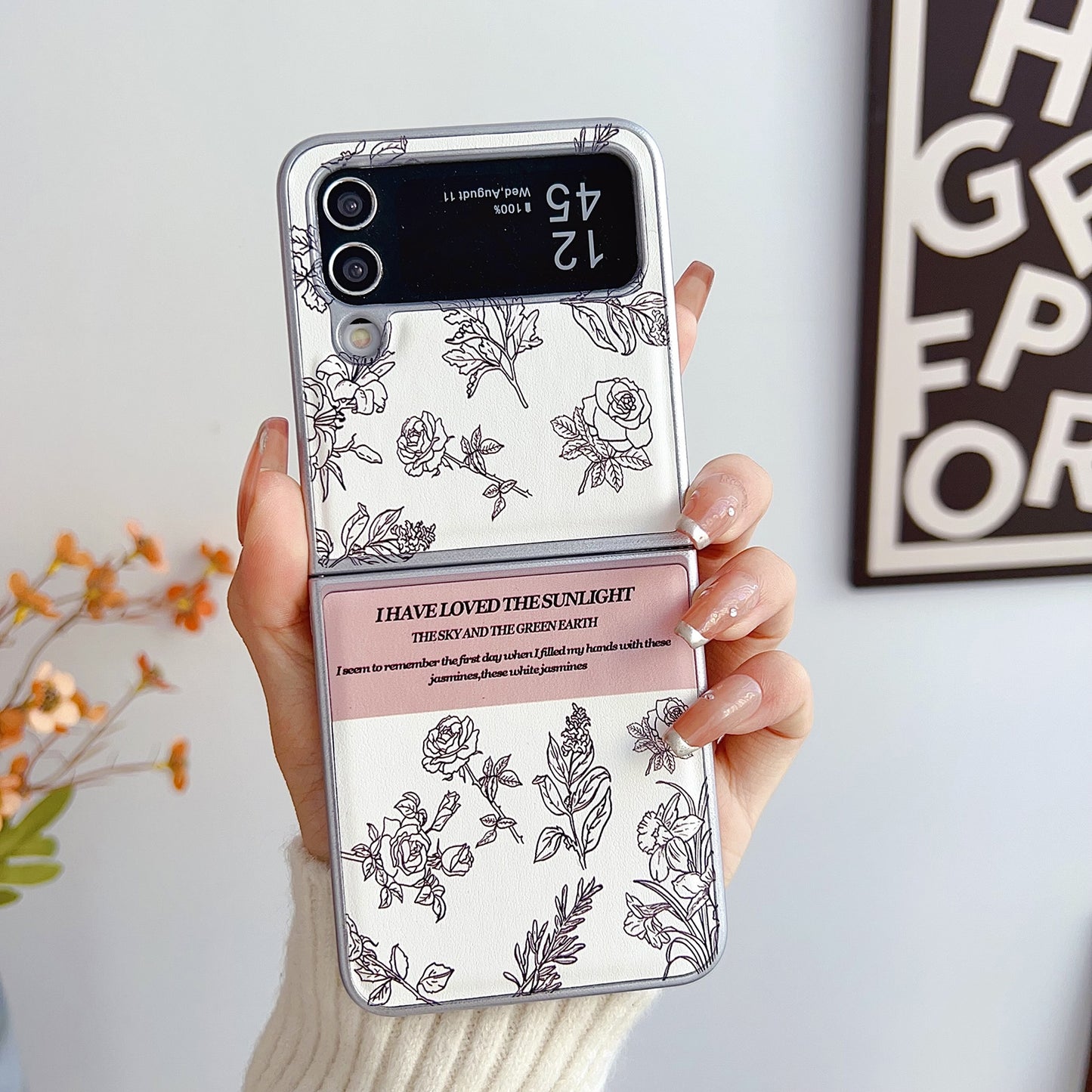 Luxury Floral Sketch Bracelet Case For Samsung Z Flip Series