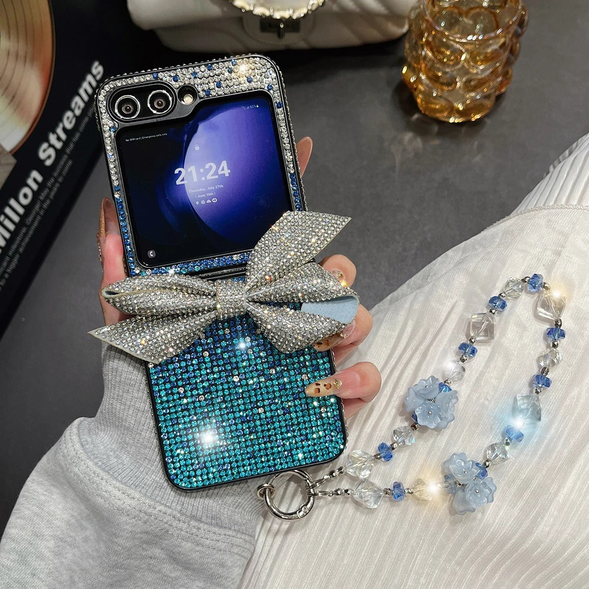 Luxury Crystal Flower Bow Diamond Wrist Chain Case for Samsung Galaxy Z Flip.